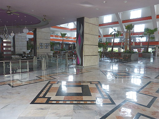 Hotel Riu Caribe - Lobby